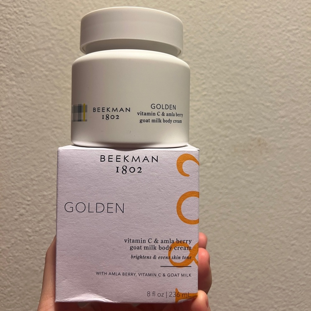BEEKMAN 1802 GOLDEN vitamin C & amla berry goat milk body cream 8 floz / 236 ml